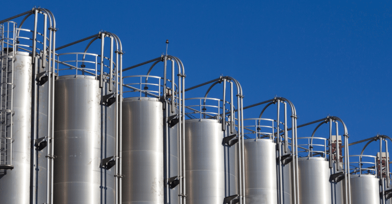 Industrial silos in the chemicals industry